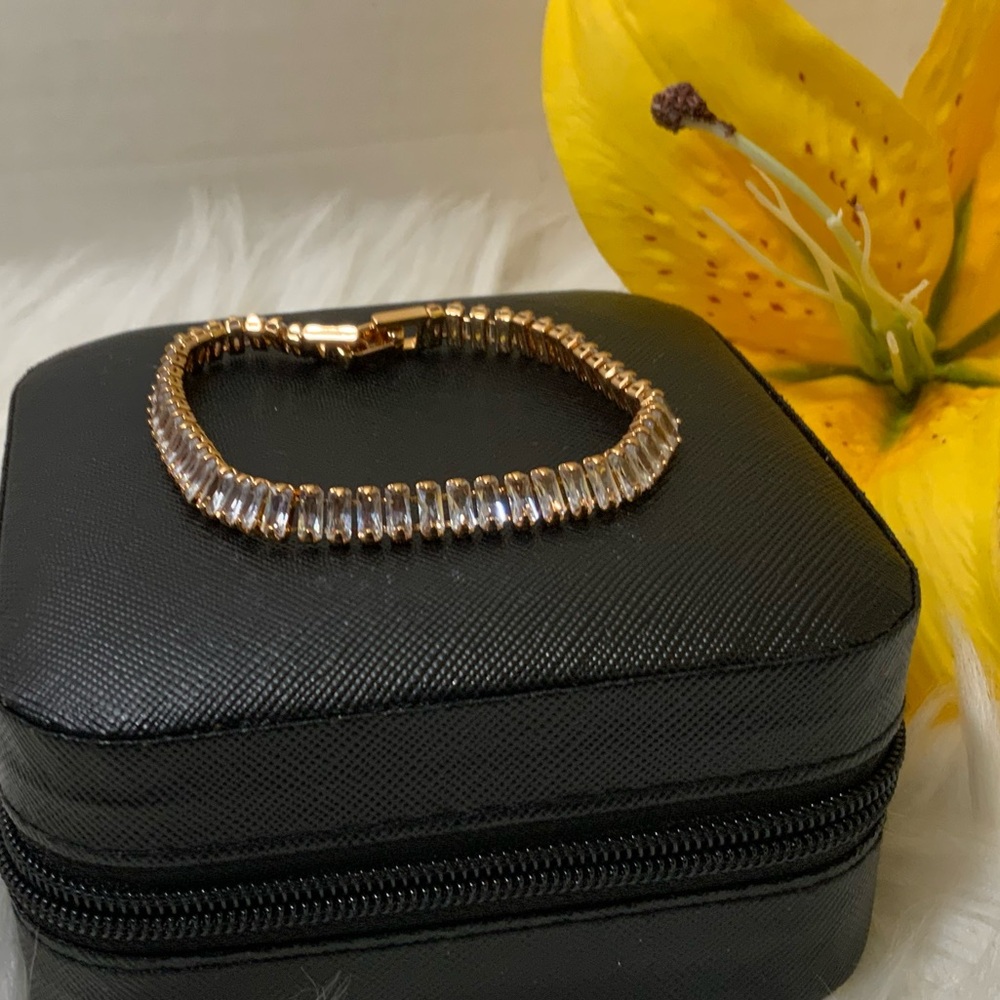 White Diamond Gold Tennis Bracelet - Women Jewelry